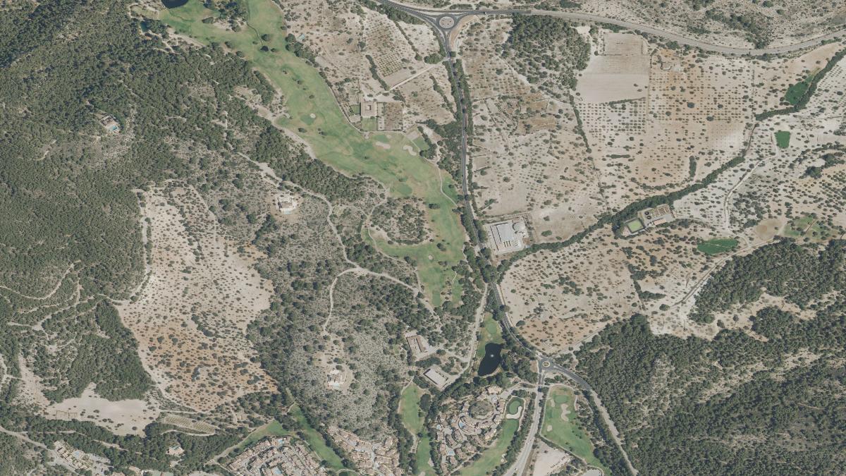 Vista aérea de Golf de Andratx y su entorno